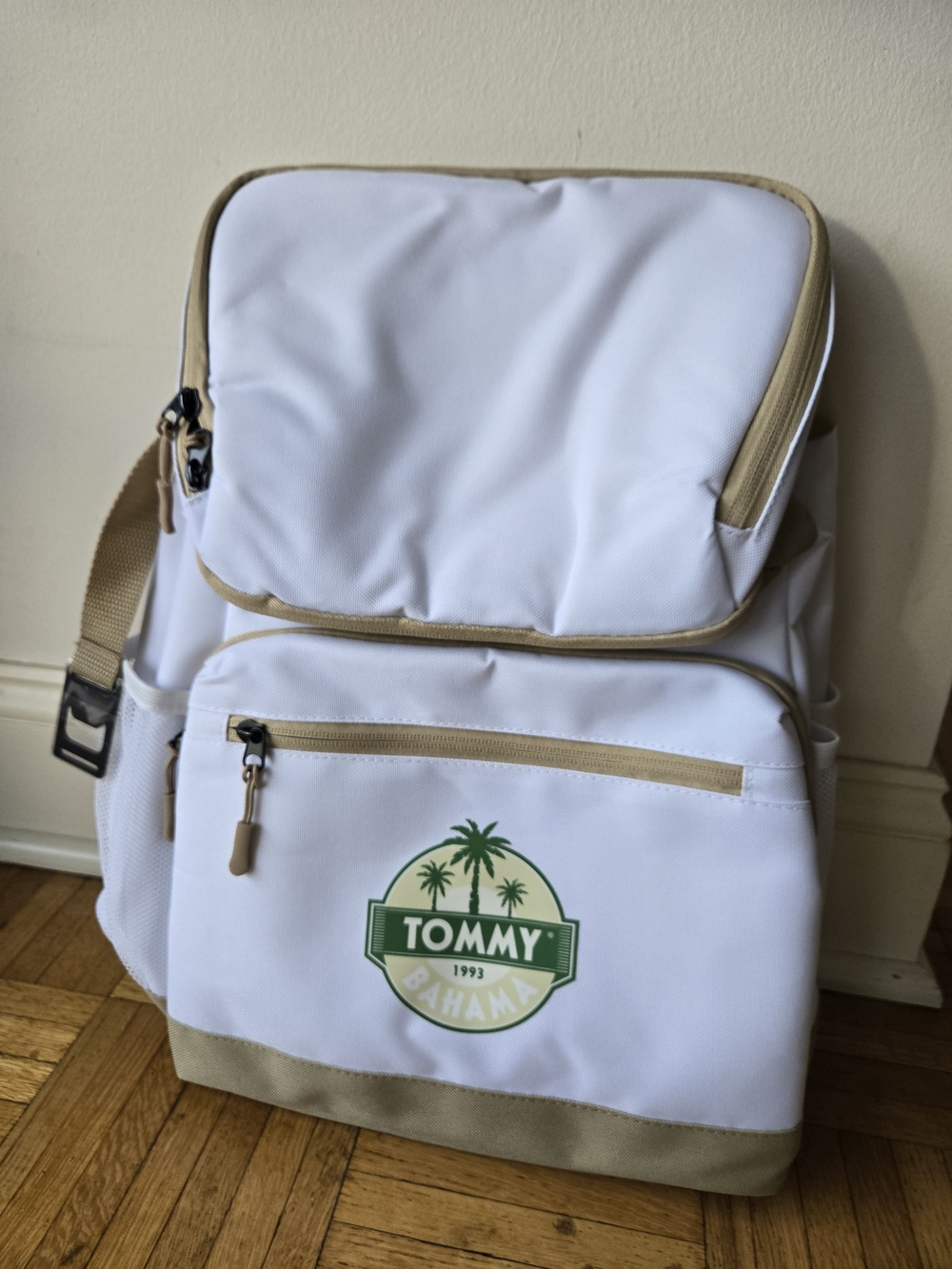 Brand New Tommy Bahama White and Tan Accent Cooler Bag with Palm Logo